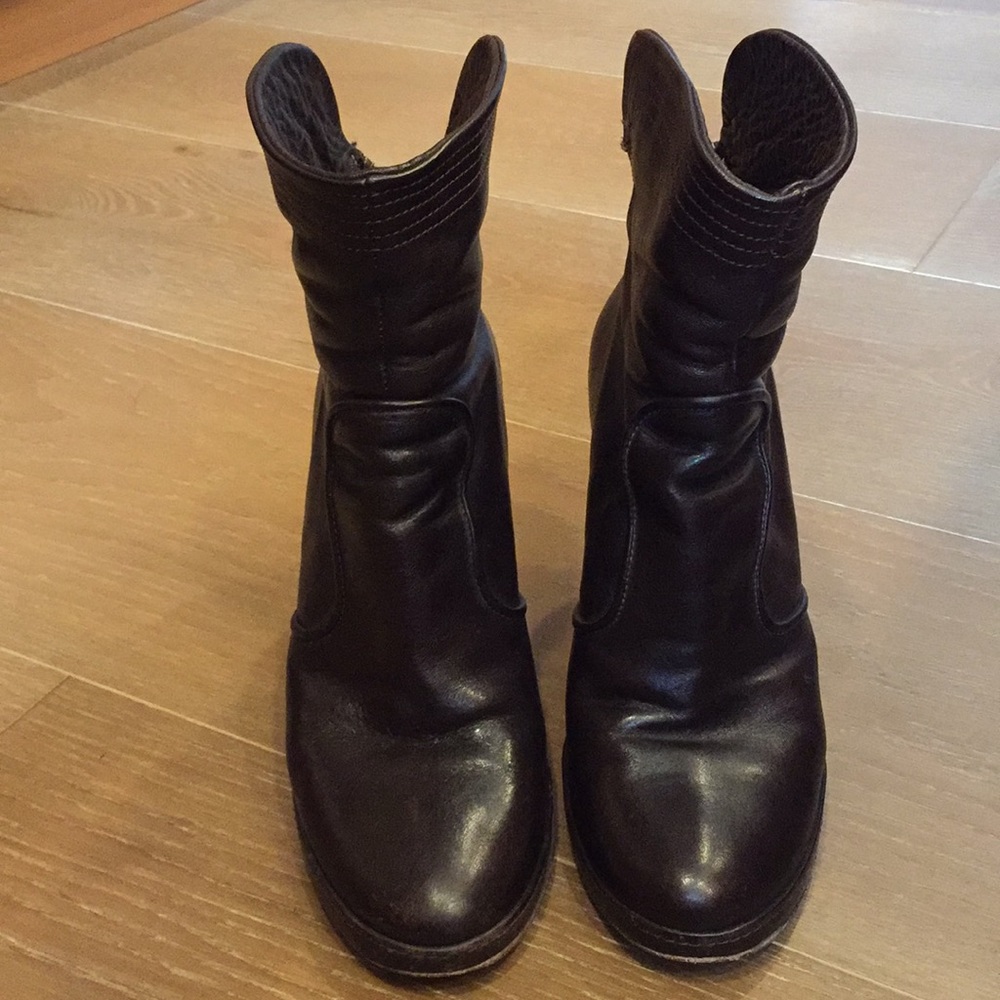 Stylish Florentini and Baker boots!